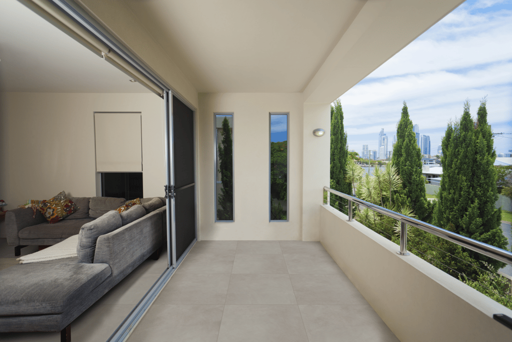 Porcelanato Delta 73x73 Madrid Bloc Acetinado 11001: a peça